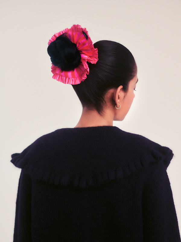 Swirl Scrunchie – Pink and Red Stripe