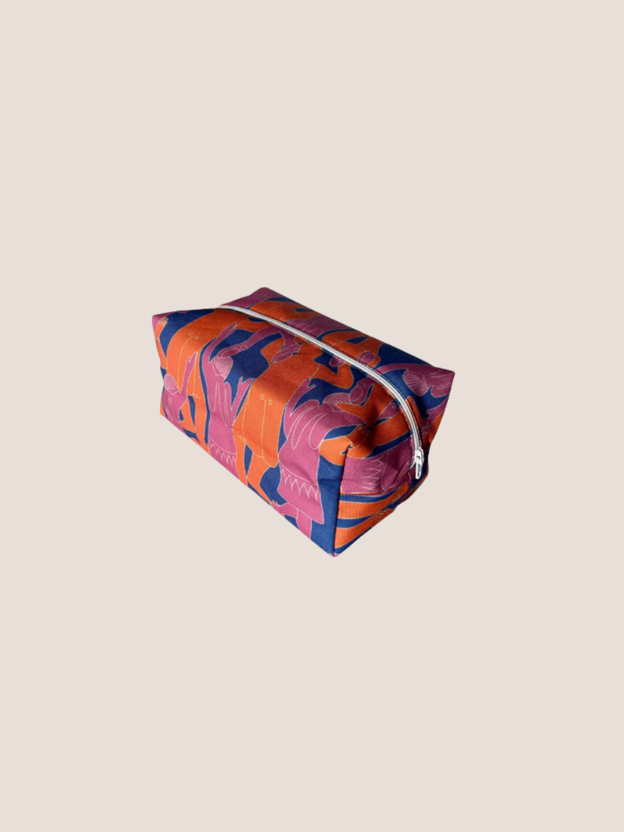 Yammys Dancers Make Up Pouch