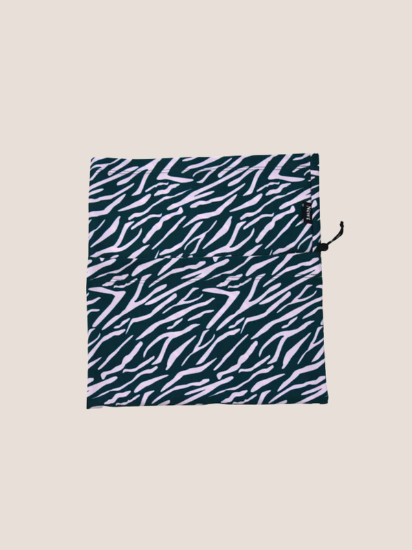Green Shima Print Unisex Neckwarmer Snood