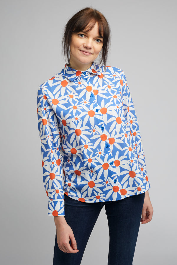 Women's Classic Long Sleeve Shirt in Daisy Print